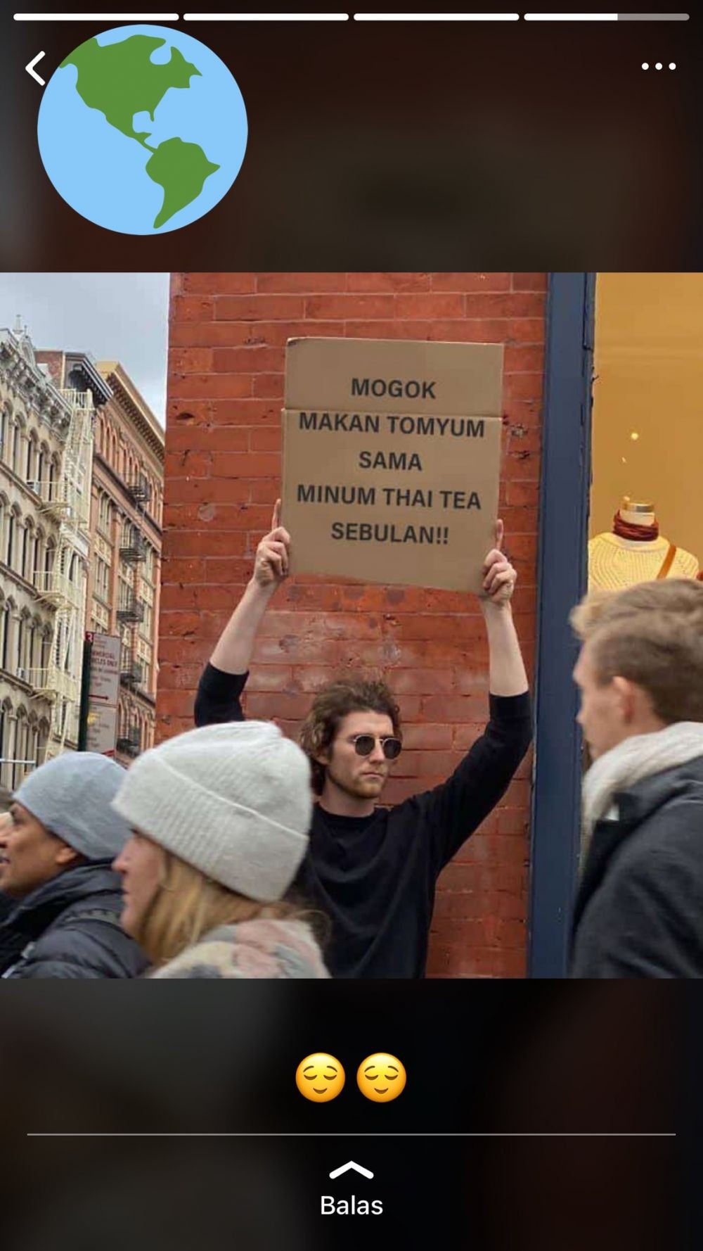 Status Kocak Suporter Indonesia Atas Kekalahan Di AFF Ini Bikin Ngakak!